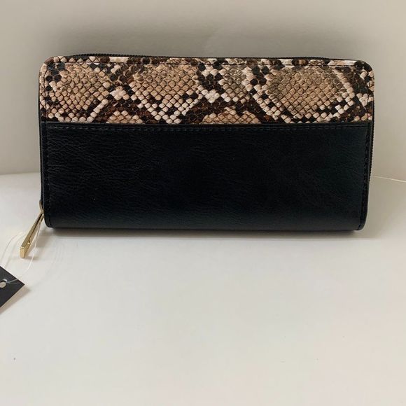 Black/ Brown Snake Print / Python Zip Around Wallet - NWT - Picture 2 of 6
